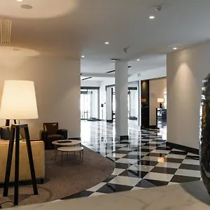 4* Szálloda Le Bois De