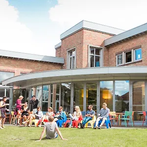  Hostel Europa